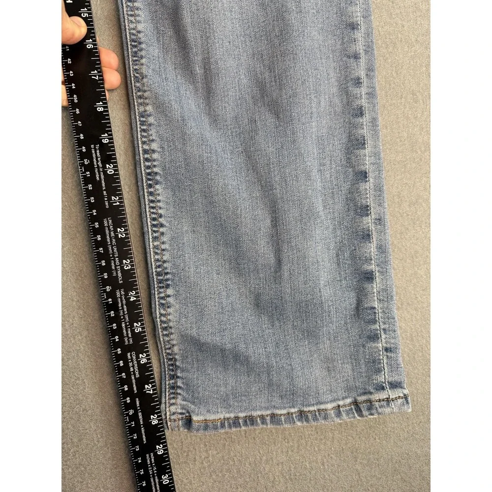 Levi's 541 Jeans Mens 38x30 Light Wash Blue Athletic Tapered Denim Casual